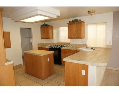 7528 Mission Palm St unit n/a, Las Vegas, NV 89139 - photo 5