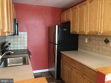 7492 Princess Carol Ct unit 9, Manassas, VA 20111 - photo 6