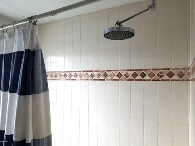 11 Harris St, North Adams, MA 01247 - photo 5