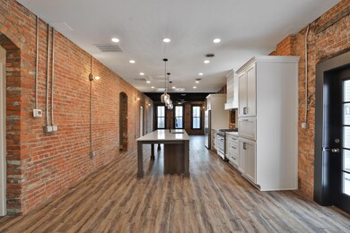 ValEquity-515-E-Mound-06