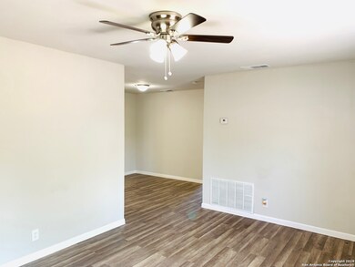 526 Carol Crest St, San Antonio, TX 78220 - photo 3