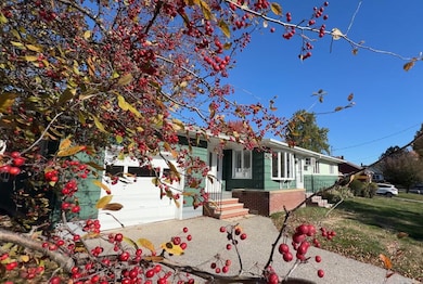 10 Nash St, Lewiston, ME 04240 - photo 6