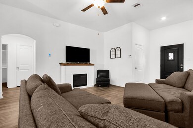 18443 White Stallion Ln, Hockley, TX 77447 - photo 5