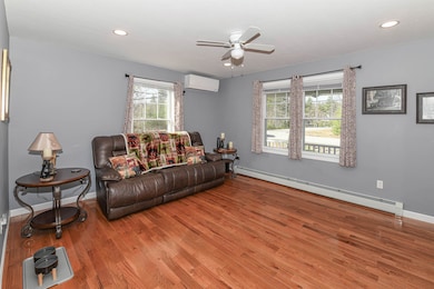 293 Pemigewasset Dr, Conway, NH 03818 - photo 6