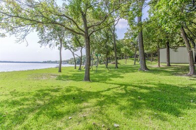 7250 Briar Rd, Azle, TX 76020 - photo 3