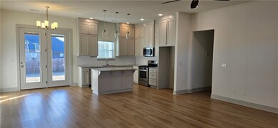 941 Petit Jean St, Prairie Grove, AR 72753 - photo 4