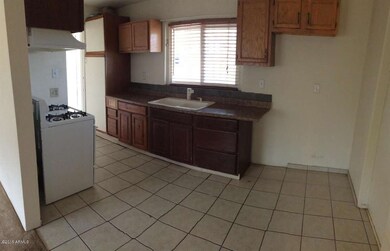 6001 W Rose Ln, Glendale, AZ 85301 - photo 5