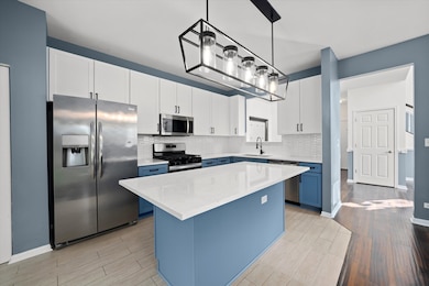 Kitchen with Island Seating