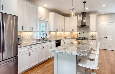 5 Hillside Ave, Southborough, MA 01772 - photo 7