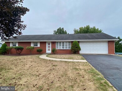 519 Florence Ave, Hamburg, PA 19526 - photo 2