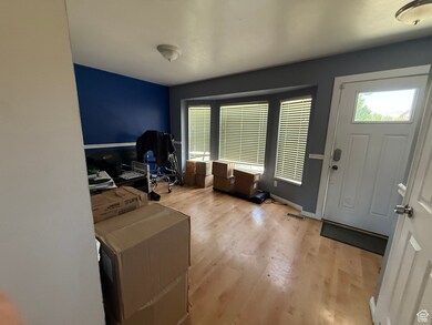 13863 S Kessler Peak Dr, Riverton, UT 84096 - photo 3