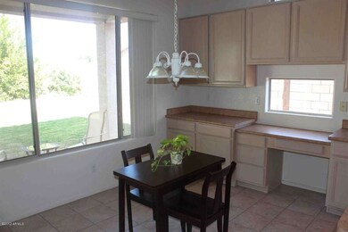eat in kitchen