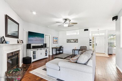7-web-or-mls-Pond Spring Way-3105-007