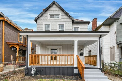 2-web-or-mls-1044-e-rich-st