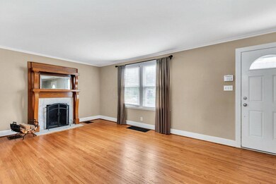 370 Glenmont Ave-9-SMALL