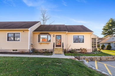 10 Rockhaven Dr unit 10, Glastonbury, CT 06033 - photo 6