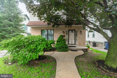 205 Willow Rd, Wallingford, PA 19086 - photo 2