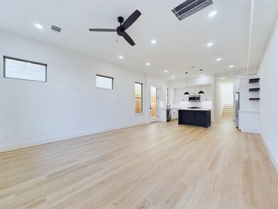 4008 Rutland St, Houston, TX 77018 - photo 6