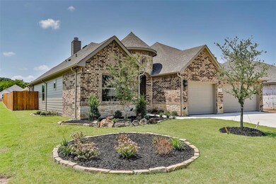 101 Magnolia Dr, Azle, TX 76020 - photo 3