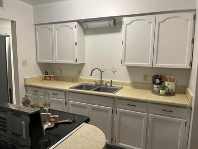 2405 Harvard Ave, Alamogordo, NM 88310 - photo 4