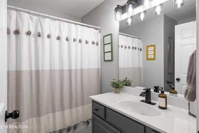 705 Lower Pond Way unit 22, Knoxville, TN 37920 - photo 7