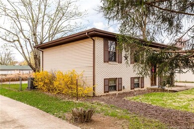 304 Janie Ln, New Albany, IN 47150 - photo 4