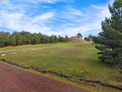 0 Ocean Dr unit 470975249, Warrenton, OR 97146 - photo 3