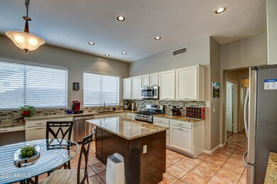 Kitchen 4