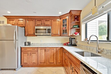 1695 N Shore Rd unit 17, Revere, MA 02151 - photo 7