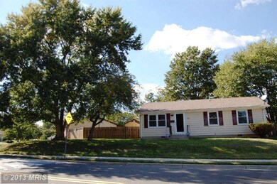 2200 Kent Village Dr, Hyattsville, MD 20785 - photo 3