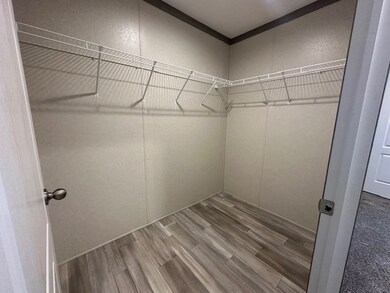 193 Colorado St unit 193, Belleville, MI 48111 - photo 7