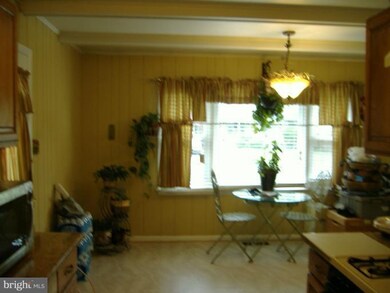 6314 Brightlea Dr, Lanham, MD 20706 - photo 4