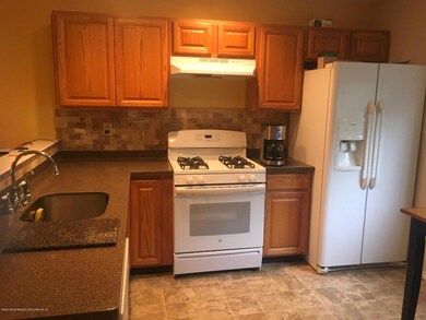 eat in kitchen