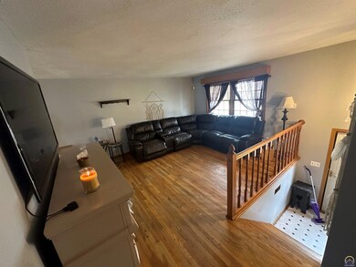 4217 SW 33rd Terrace, Topeka, KS 66614 - photo 3