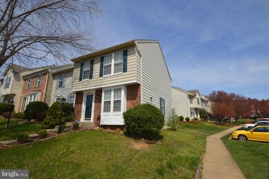 16978 Monmouth Ct, Dumfries, VA 22026 - photo 2