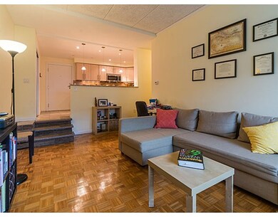 44 Broadlawn Park unit 20A, Chestnut Hill, MA 02467 - photo 6