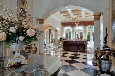 240 Via Las Brisas Palm Beach-large-051-