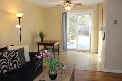 Dining room with slider