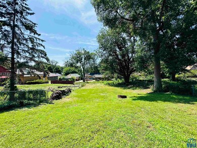 2419 S Cedar St, Sioux City, IA 51106 - photo 5