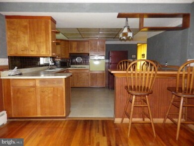 508 Catherine St, Ashland, PA 17921 - photo 6