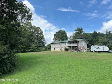 233 Watkins Ln, Jacksboro, TN 37757 - photo 4