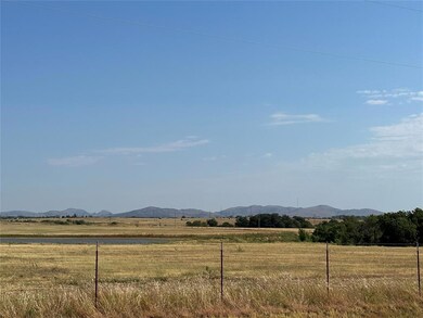 20355 SW Lee Blvd, Indiahoma, OK 73552 - photo 2