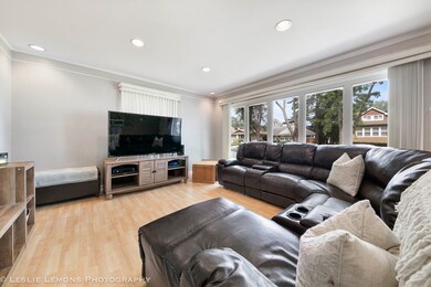 924 Bristol Ave, Westchester, IL 60154 - photo 5