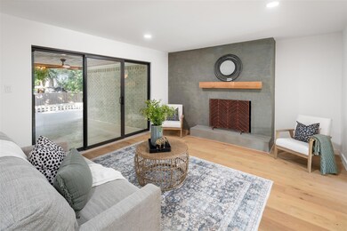 6920 Rockview Ln, Dallas, TX 75214 - photo 6