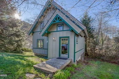 160 Combs Cir