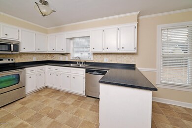 2353 Franklin Dr, Winterville, NC 28590 - photo 6