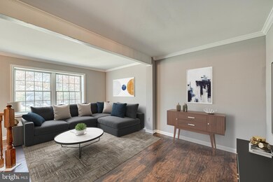 6304 Mary Todd Ln, Centreville, VA 20121 - photo 7