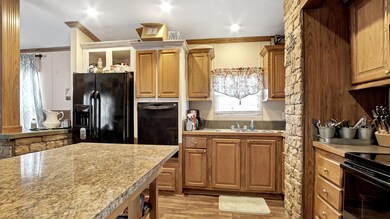 Kitchen (2)