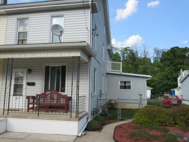 411 White St, Lehighton, PA 18235 - photo 4