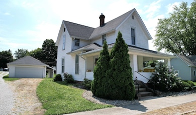 305 W Harrison St, Darlington, IN 47940 - photo 2